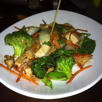 Yard House - Gardein chicken rice bowl - New American Near Me - Rancho Cucamonga, California Yard House - Gardein chicken rice bowl - New American Near Me - Rancho Cucamonga, California