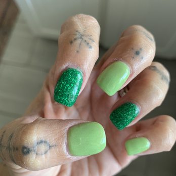 IShine Nail Spa - Dip nails - Nail Salons Near Me - Riverside, California