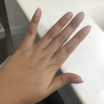 Liz Nail & Spa - Dec. 22, 2018 - Gel Manicure with Gold Accent Nail - Neutral Holiday Nails by Ms. Ko - Nail Salons Near Me - Flushing, New York Liz Nail & Spa - Dec. 22, 2018 - Gel Manicure with Gold Accent Nail - Neutral Holiday Nails by Ms. Ko - Nail Salons Near Me - Flushing, New York