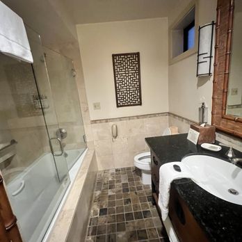 Tradewinds Carmel - Hotels Near Me - Carmel, California