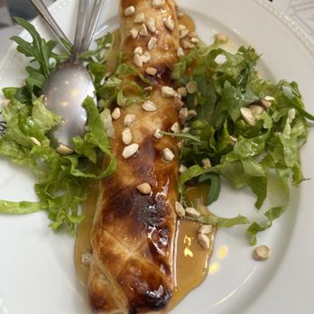 Dona Laura Vinhos & Petiscos - honey salmon - Tapas/Small Plates Near Me - Évora, 07 Dona Laura Vinhos & Petiscos - honey salmon - Tapas/Small Plates Near Me - Évora, 07