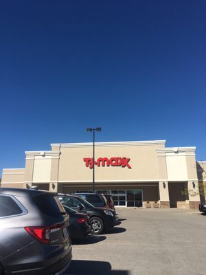 TJ MAXX - Updated August 2025 - 16 Reviews - 7000 John Davis Dr
