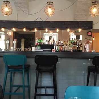 Café Josefine - Bar - Cafes Near Me - Vienna, 9