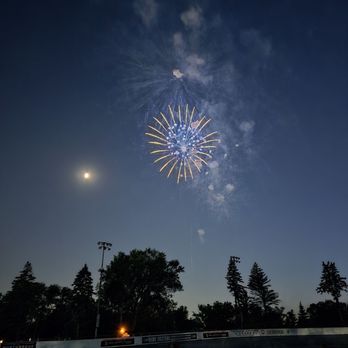 Ed Rudolph Velodrome - July 4 fireworks - Race Tracks Near Me - Northbrook, Illinois