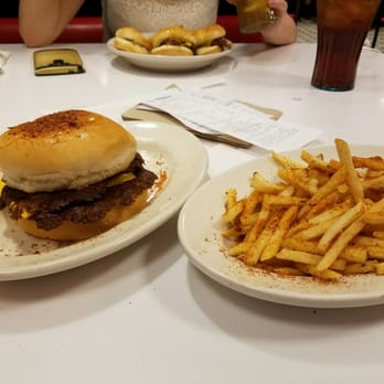 Steak ’n Shake - Fast service, great waiter. Food was good! - Fast Food Near Me - Cincinnati, Ohio