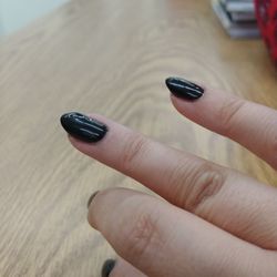 US Nails - No chip all peeled off less then 24 hours after getting them done. Had to fix myself. Told owner and he yelled then hung up on me