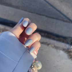 Nail Ninja Minneapolis - single color gel mani by linda (ne location)