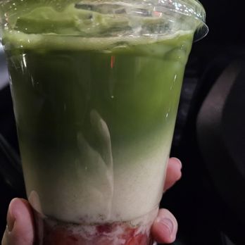 what's Crepe - Strawberry Matcha Latte - Creperies Near Me - Las Vegas, Nevada what's Crepe - Strawberry Matcha Latte - Creperies Near Me - Las Vegas, Nevada