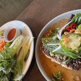 Little Sister - Vietnamese Near Me - Huntington Beach, California