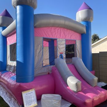 The Social Event - The Princess Castle Jumper - Bounce House Rentals Near Me The Social Event - The Princess Castle Jumper - Bounce House Rentals Near Me