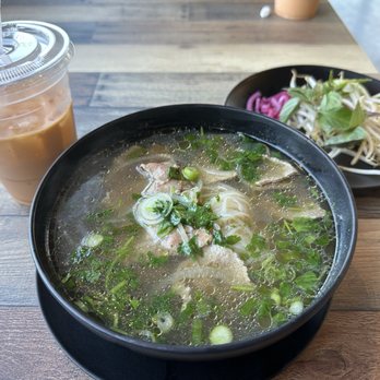 PHO 909 - Rare steak with pho - Vietnamese Near Me - Pomona, California