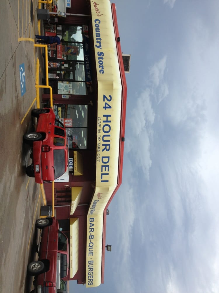 ANNIE’S COUNTRY STORE BBQ Updated September 2024 8755 Highway 6 Lp