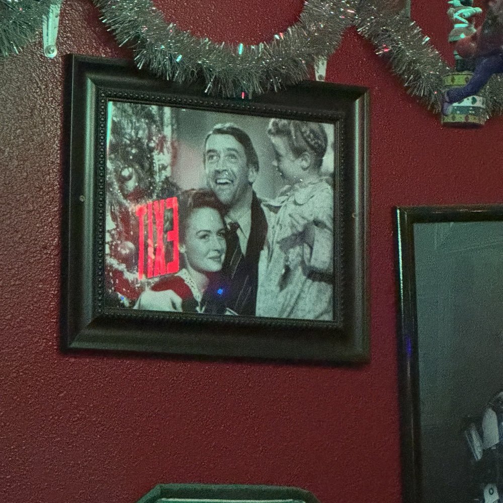Lala’s Little Nugget - Dive Bars Near Me - Austin, Texas Lala’s Little Nugget - Dive Bars Near Me - Austin, Texas