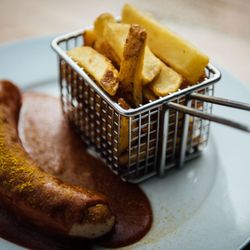 Brauhaus Mattlerhof - Curry trifft Wurst