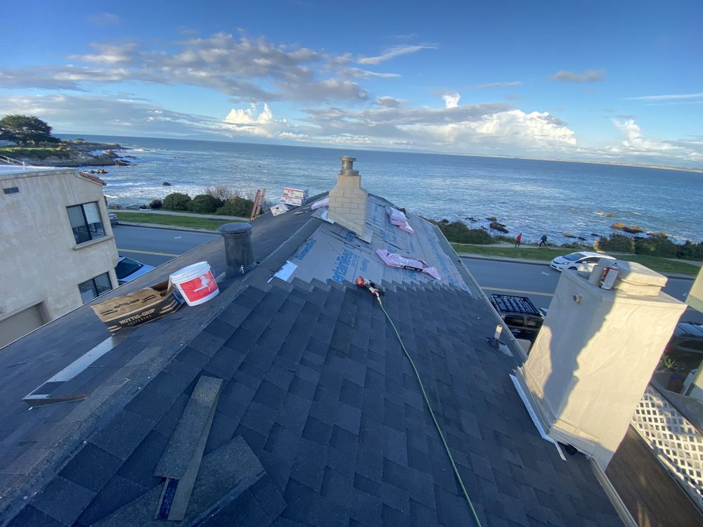 Slide of Luis Roofing