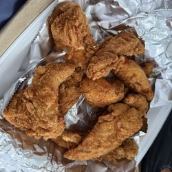 AK's Waltham - Chicken fingers/tenders