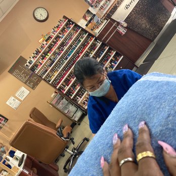 Miracle Nails - Nail Salons Near Me - Houston, Texas
