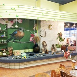 Lucky Bird Thrift - Front of the store when you first walk in