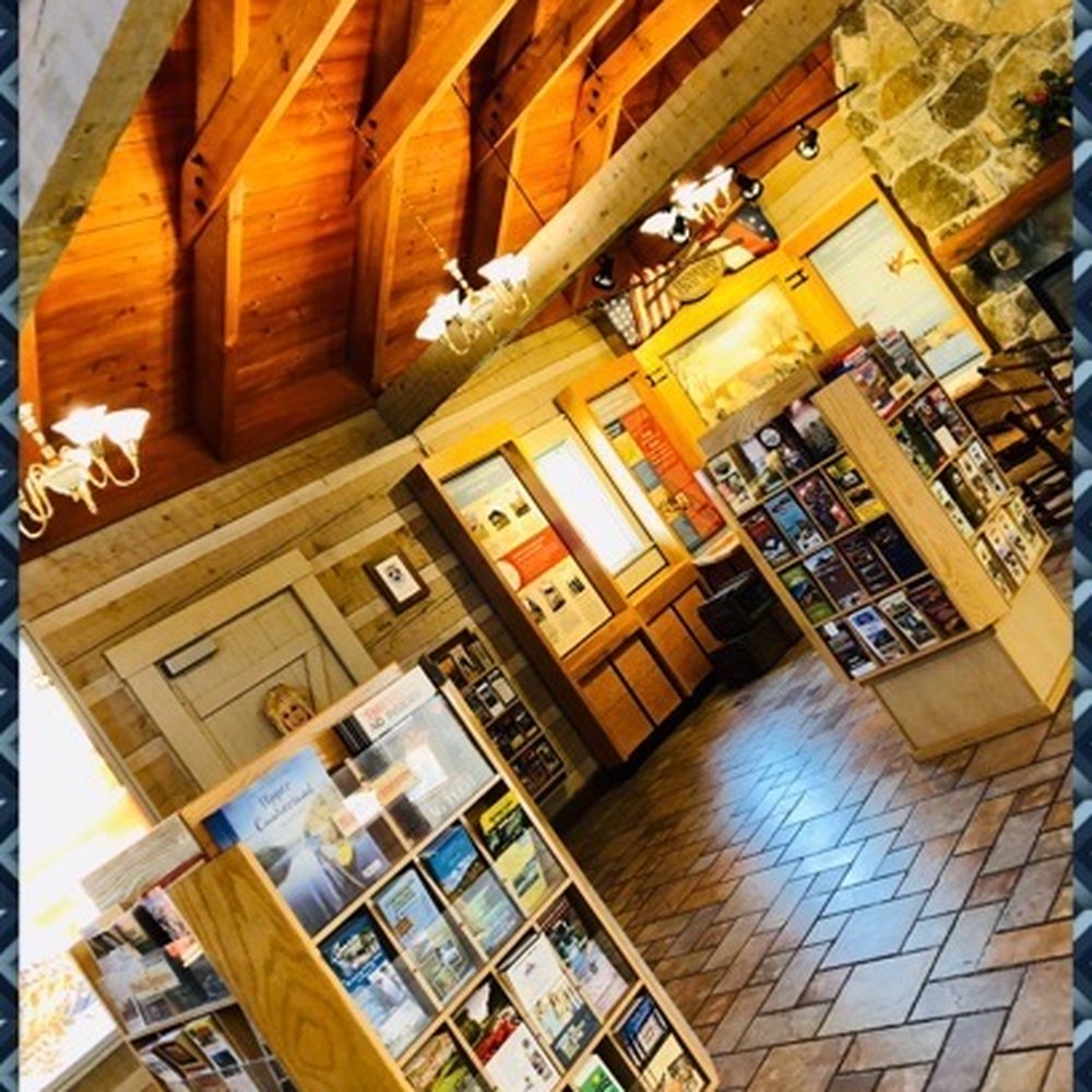 Tennessee Welcome Center - Vacation Rentals Near Me - Chattanooga, Tennessee Tennessee Welcome Center - Vacation Rentals Near Me - Chattanooga, Tennessee