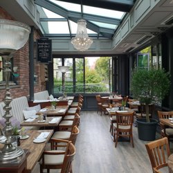 Brasserie Europa Hotel - Wunderschöner Wintergarten