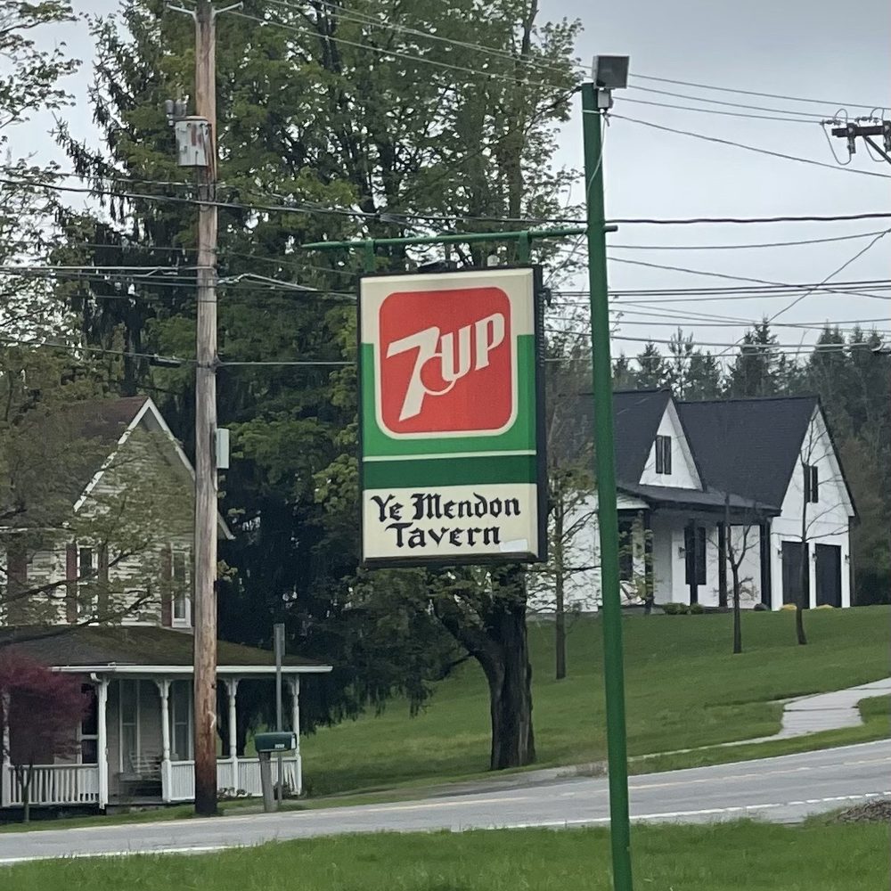 Mendon Tavern Ye - Ye Mendon Tavern - Bars Near Me - Mendon, New York Mendon Tavern Ye - Ye Mendon Tavern - Bars Near Me - Mendon, New York