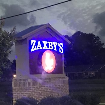 Zaxbys - Fast Food Near Me - Suffolk, Virginia