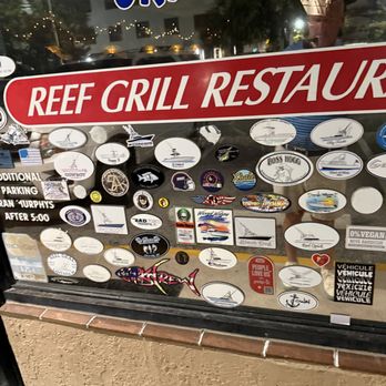 Captain Charlie's Original Reef Grill - Seafood Near Me - Juno Beach, Florida