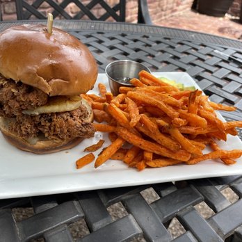 Bricktown Brewery - American Near Me - Fort Smith, Arkansas