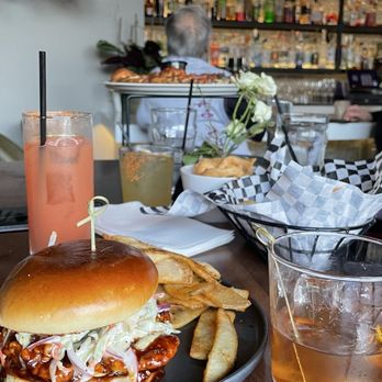 Pi Bar - Chicken Tender Sandwich - Pizza Near Me - Woodbridge, California