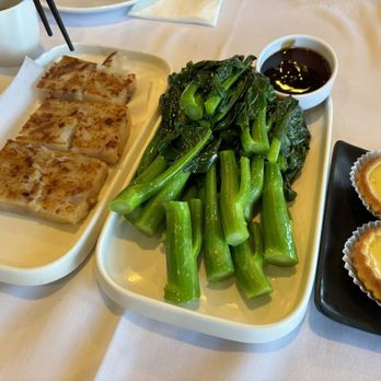 Dim Sum King - Turnip cake, Chinese broccoli, egg tarts - Dim Sum Near Me - Daly City, California Dim Sum King - Turnip cake, Chinese broccoli, egg tarts - Dim Sum Near Me - Daly City, California