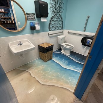 Playa Bowls - Clean & fun bathroom - Coffee & Tea Near Me - Rosemary Beach, Florida