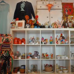 A Loja - interior cheio de variedade
