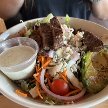Lost Roo - Flat Iron Steak Salad - American Near Me - Long Beach, Washington Lost Roo - Flat Iron Steak Salad - American Near Me - Long Beach, Washington