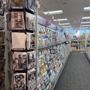 Banner's Hallmark Shop - Cards & Stationery Near Me - Reston, Virginia