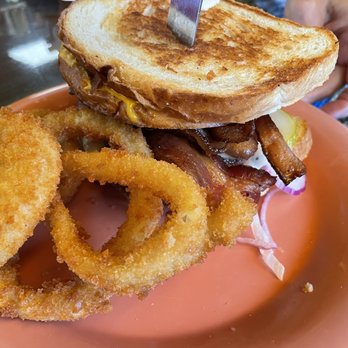BrewBurgers - Onion Rings ... would have liked a couple more xo - American Near Me - Venice, Florida BrewBurgers - Onion Rings ... would have liked a couple more xo - American Near Me - Venice, Florida