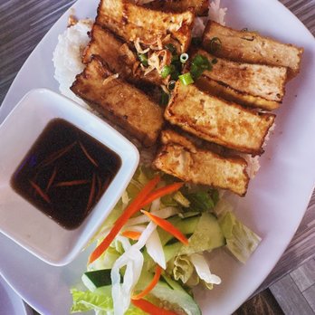 Chopstick and Rice - Grilled Tofu Plate - Vietnamese Near Me - Honolulu, Hawaii