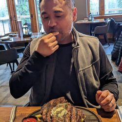 Inn at Suncadia - Steak frites. (Ribeye on top of french fries)