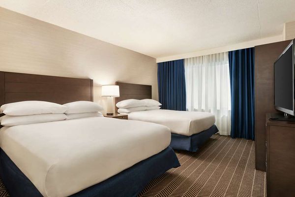 Embassy Suites by Hilton Boston at Logan Airport by null