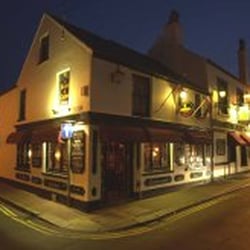 Rose & Crown Hotel
