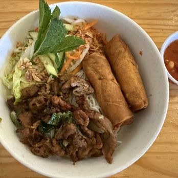 SP Café - Either the Grilled Pork or Shredded Pork with Egg Roll Vermicelli - Bubble Tea Near Me - San Antonio, Texas SP Café - Either the Grilled Pork or Shredded Pork with Egg Roll Vermicelli - Bubble Tea Near Me - San Antonio, Texas