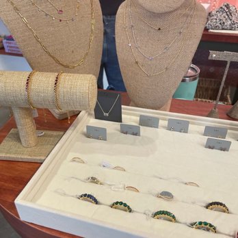 Willamina - Accessories - Women's Clothing Near Me - Tulsa, Oklahoma Willamina - Accessories - Women's Clothing Near Me - Tulsa, Oklahoma