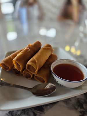 Long Gong Chinese Restaurant by null