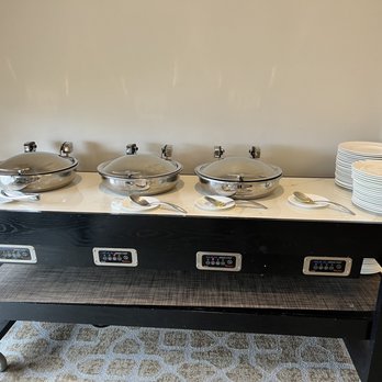 Sheraton McKinney Hotel - Continental breakfast area for Marriott Elite members - Hotels Near Me - McKinney, Texas