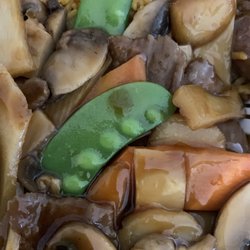 Wonderful Chinese - Beef w/mushroom combo