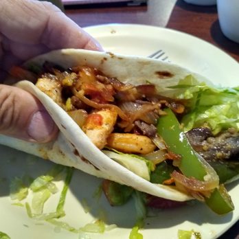 Taqueria El Oasis - Parrilladas mixed fajitas taco - Mexican Near Me - New Braunfels, Texas Taqueria El Oasis - Parrilladas mixed fajitas taco - Mexican Near Me - New Braunfels, Texas