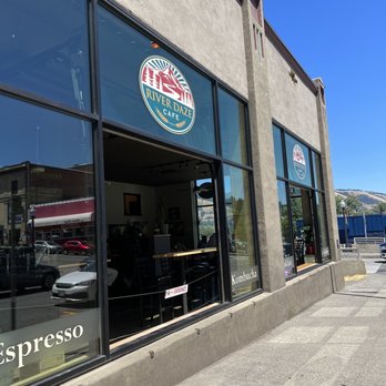 River Daze Cafe - Breakfast & Brunch Near Me - Hood River, Oregon