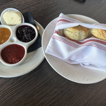 Soco Thornton Park - Fresh Buttermilk Biscuits - Southern Near Me - Orlando, Florida Soco Thornton Park - Fresh Buttermilk Biscuits - Southern Near Me - Orlando, Florida