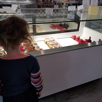 Délice Macarons - Desserts Near Me - Cranford, New Jersey Délice Macarons - Desserts Near Me - Cranford, New Jersey