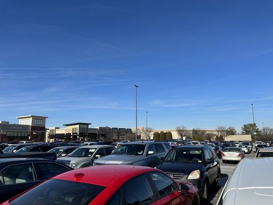 Freehold Raceway Mall by null