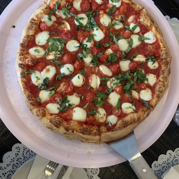 Bacio Pizzeria - Bacio's Margherita - Pizza Near Me - Washington, DC, District of Columbia
